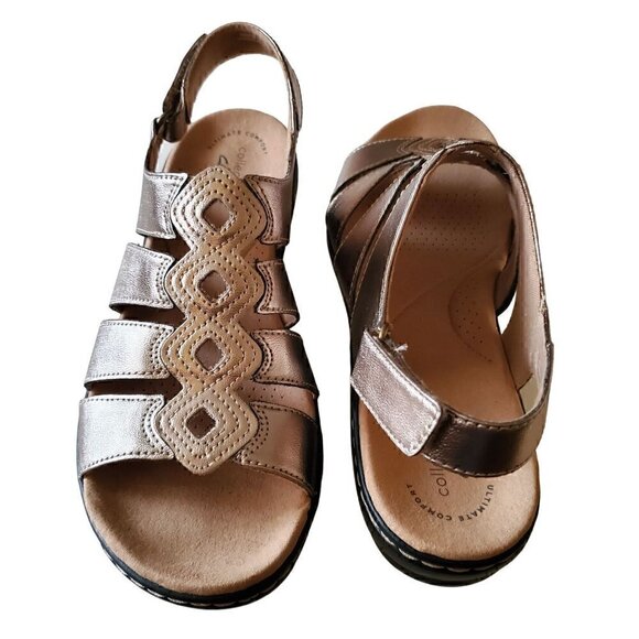 Clarks Metallic Sandals, Woman's Sandals NIB - Picture 2 of 3